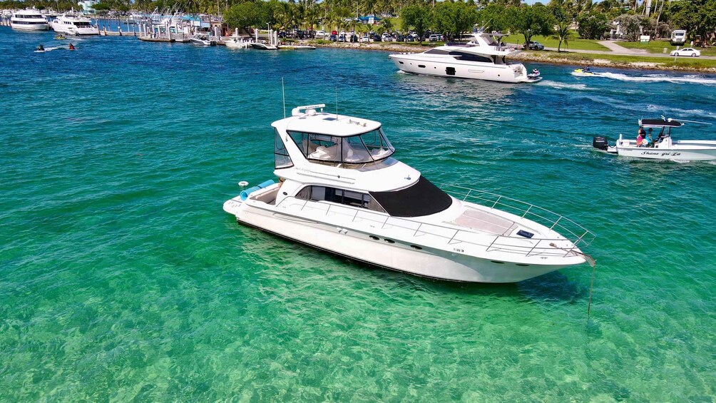 Miami: Private 52ft Luxury Yacht Rental with Captain