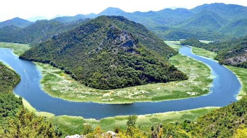 Montenegro: Lovcen National Park Private Tour mit Bootsfahrt