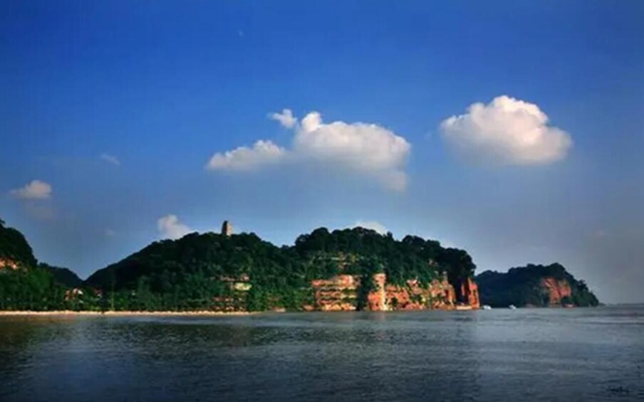 Picture 9 for Activity Leshan Buddha boat and food half day trip