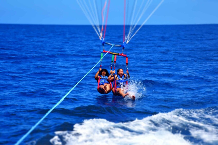 Picture 12 for Activity Oahu: Waikiki Parasailing