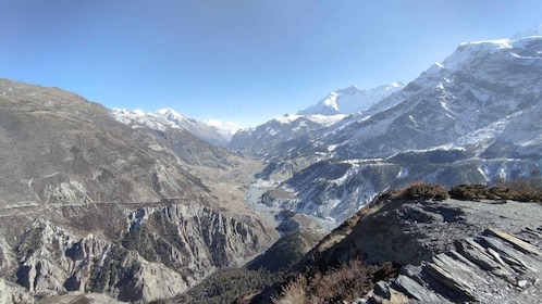 Pokhara: 11-tägiger geführter Annapurna Circuit Trek über Tilicho