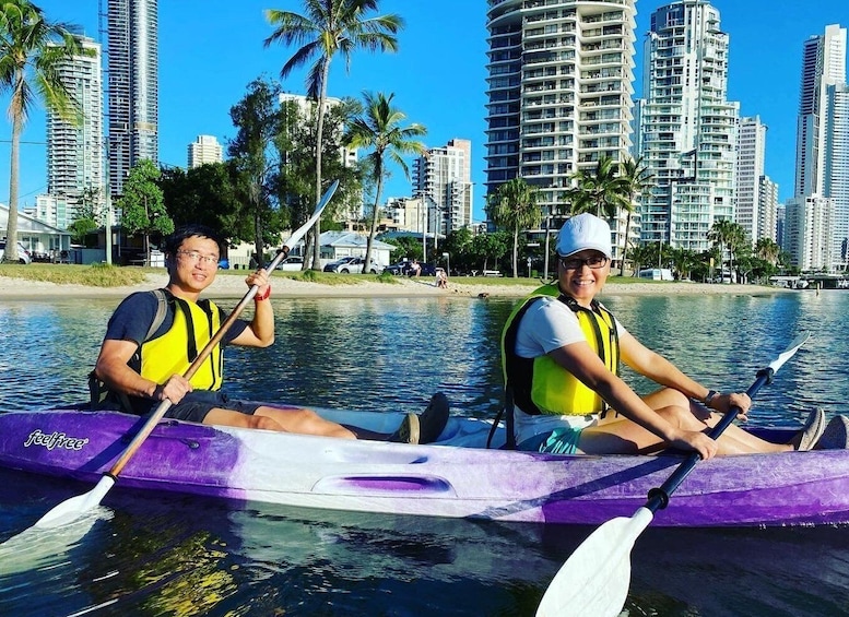 Gold Coast: Surfers Paradise Guided Kayaking Tour