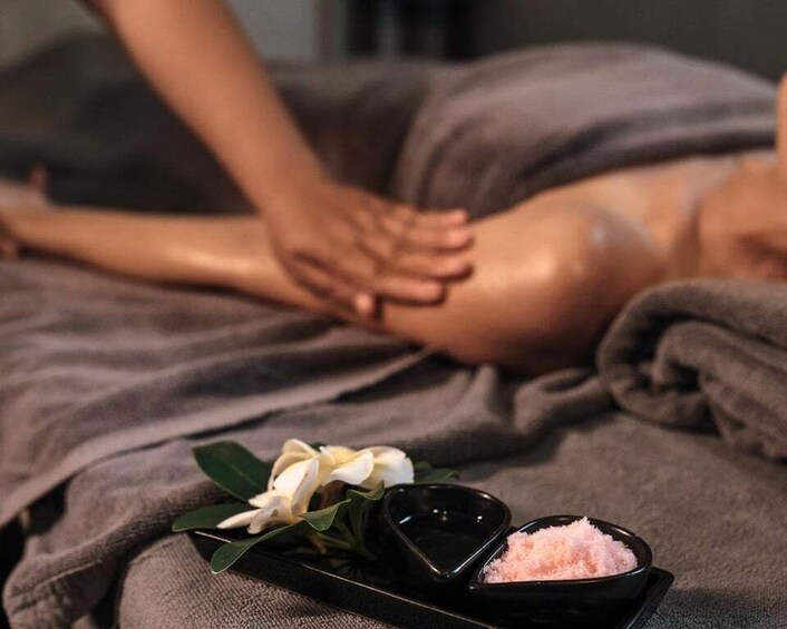 Beauty Ritual : Berber massage+Face care+manicure+pedicure