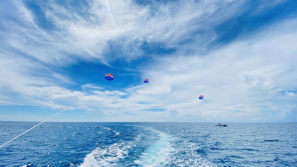 Picture 7 for Activity Boracay Parasailing with Insta 360