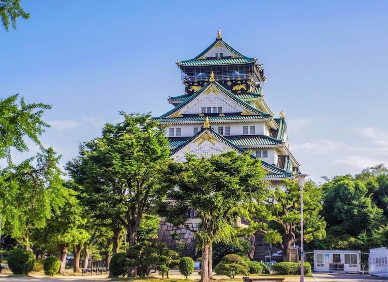 Picture 1 for Activity 1-Day walking tour in Osaka：Castle, temples and Ukiyoe