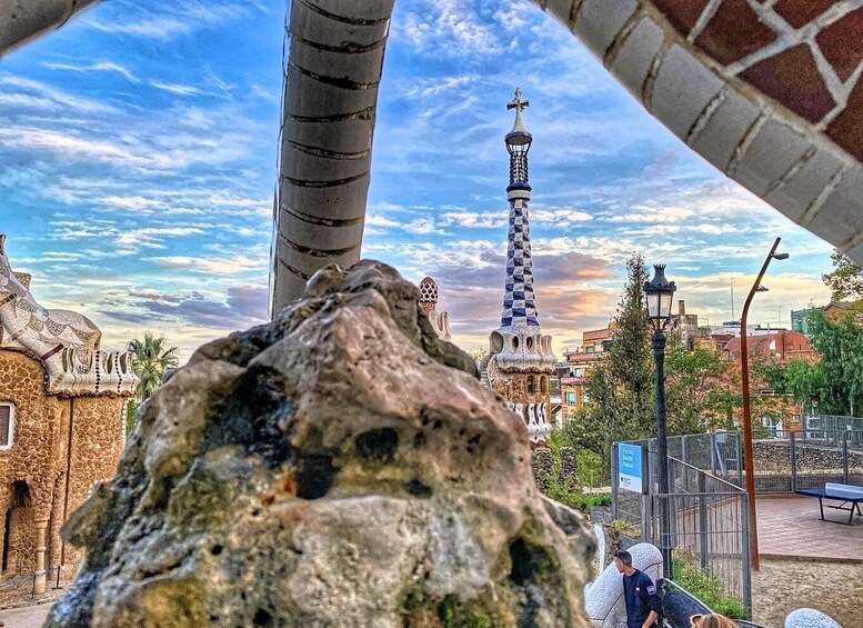 Picture 5 for Activity Barcelona: Park Güell Guided Tour with Entry