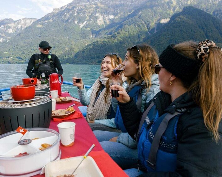 Picture 3 for Activity Interlaken: Chocolate Fondue Float