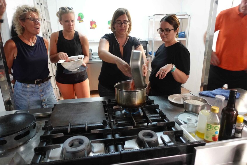 Picture 7 for Activity Alicante: Paella and Sangría Cooking Workshop