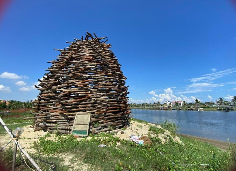 Picture 2 for Activity Hoi An: Rural Cycling Tour to Village with Basket Boat Ride