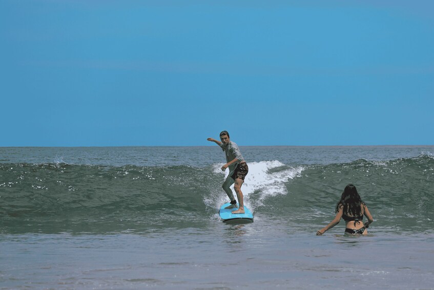 Picture 1 for Activity Surfers Paradise in Tamarindo : Surf Lesson For All Levels