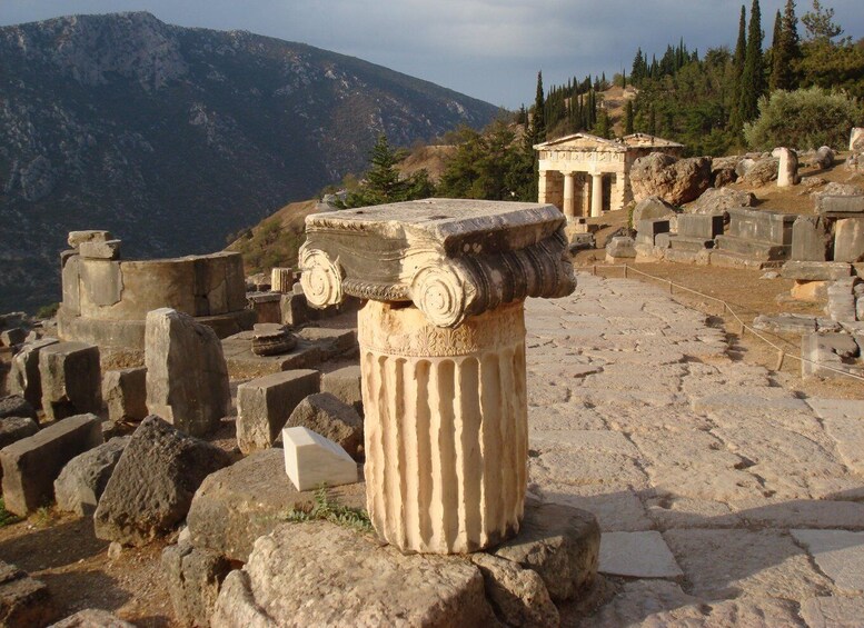 Picture 7 for Activity Athens: Delphi, Corycian Cave, and 300 Battlefield Day Trip