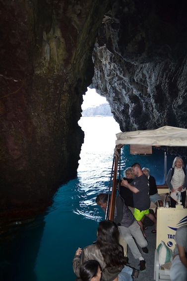 Picture 15 for Activity Taormina: White Lotus Tour