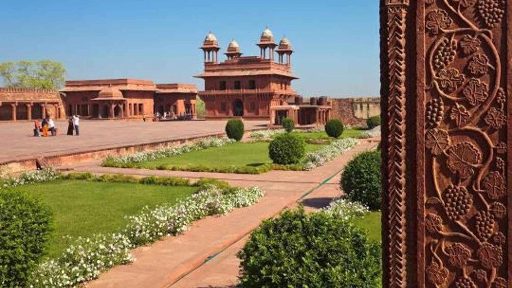 Picture 1 for Activity Taj Mahal Sunrise & Agra Fort Tour with Fatehpur Sikri