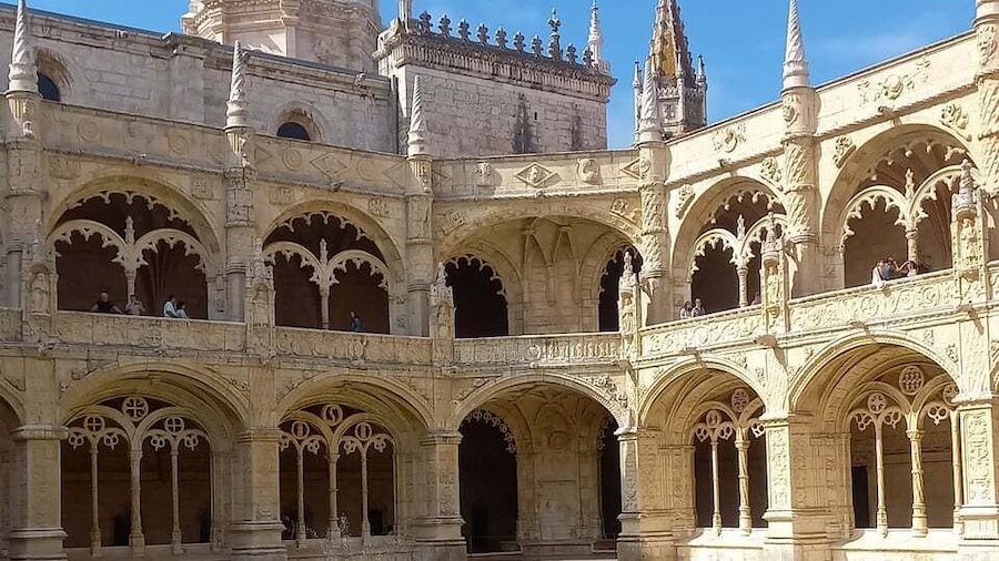 Lisbon: Belem Tour & Jeronimos Monastery Skip-the-Line Entry