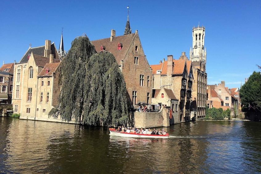 Picture 12 for Activity Bruges Beer and Chocolate Walking Tour