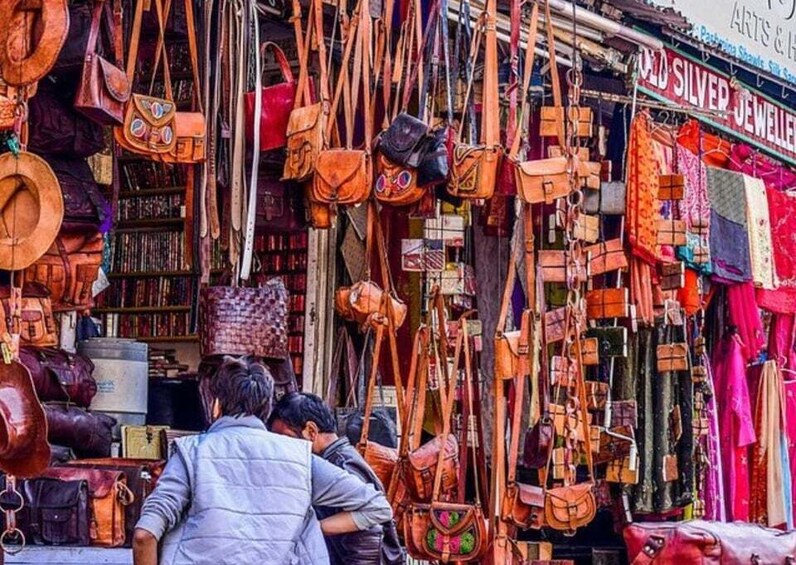 Picture 7 for Activity Vibrant Markets of Varanasi (2 Hours Guided Walking Tour)