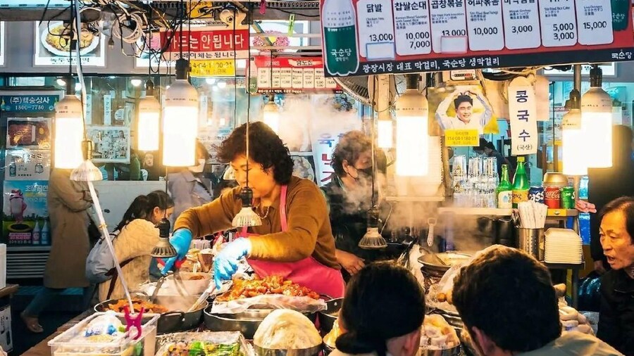 Seoul: Gwangjang Market Netflix Food Tour