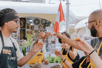 Lima-Miraflores: Lokakarya membuat cokelat dari biji menjadi cokelat batang...