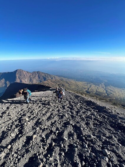 2 Days 1 Night Trekking to Summit Rinjani 3726 MASL