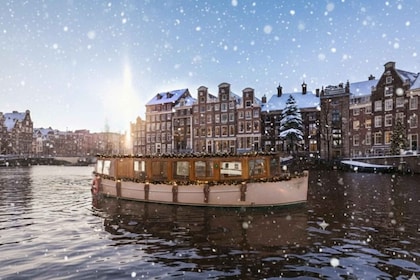 Amsterdam: 2-Hour Luxury Canal Cruise with Snacks & Drinks