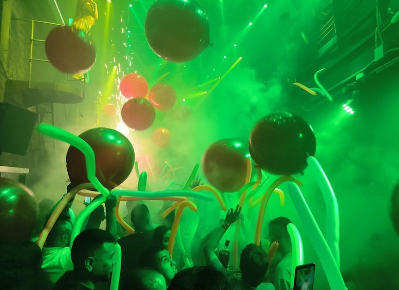 Picture 12 for Activity Medellin: Nightlife in Rooftops and Clubs of El Poblado