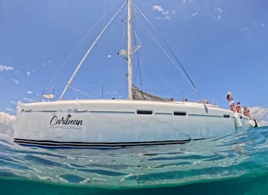 Isla Mujeres All inclusive by Golden Caribean Catamaran