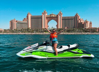 Dubai: Palm Jet Ski Tour & Free Pics: Burj Al Arab, Atlantis Palm Jet Ski T...