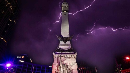 Indianapolis: Crossroads Ghosts Haunted Walking Tour