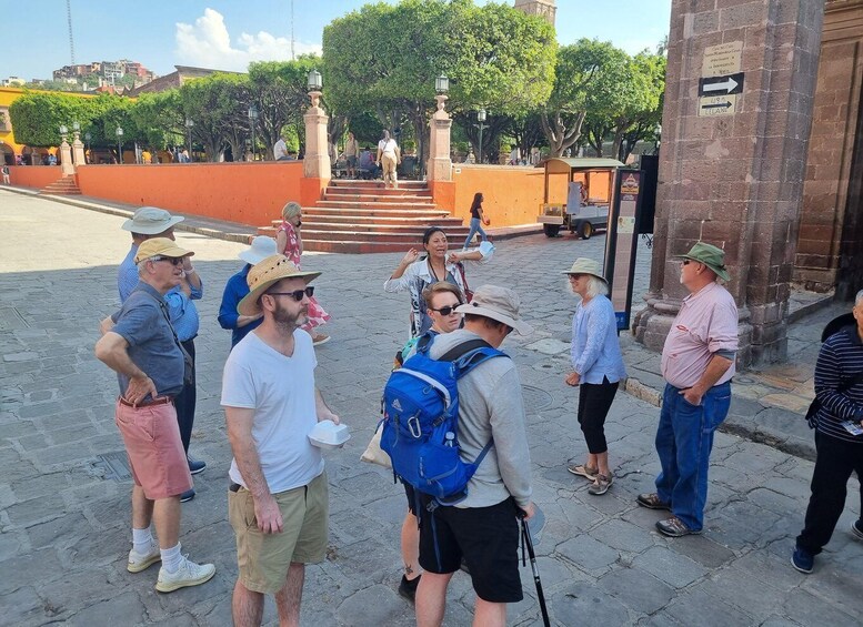 Picture 1 for Activity Historical & Cultural Walking Tour of San Miguel de Allende