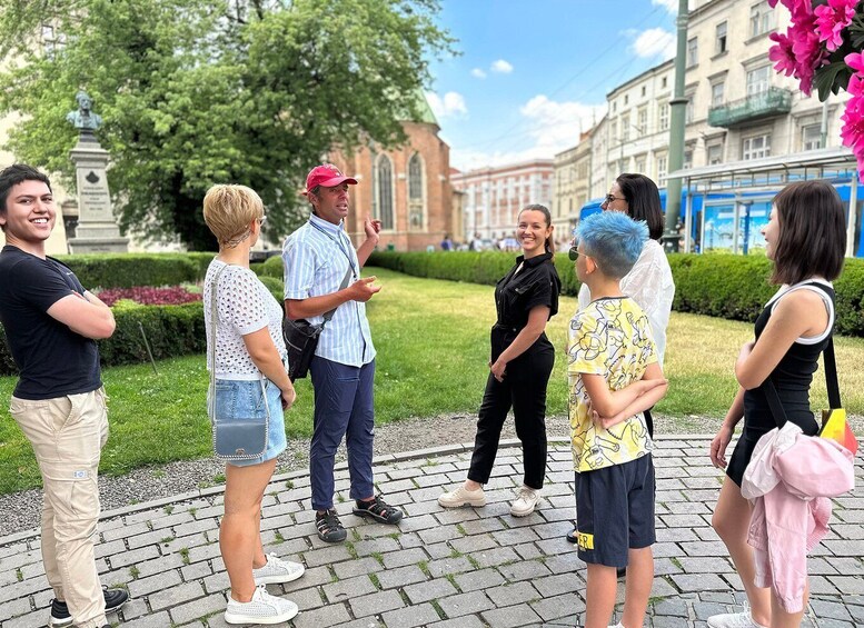 Picture 4 for Activity Walking Tour of Warsaw: Old Town Tour - 2-Hours of Magic!