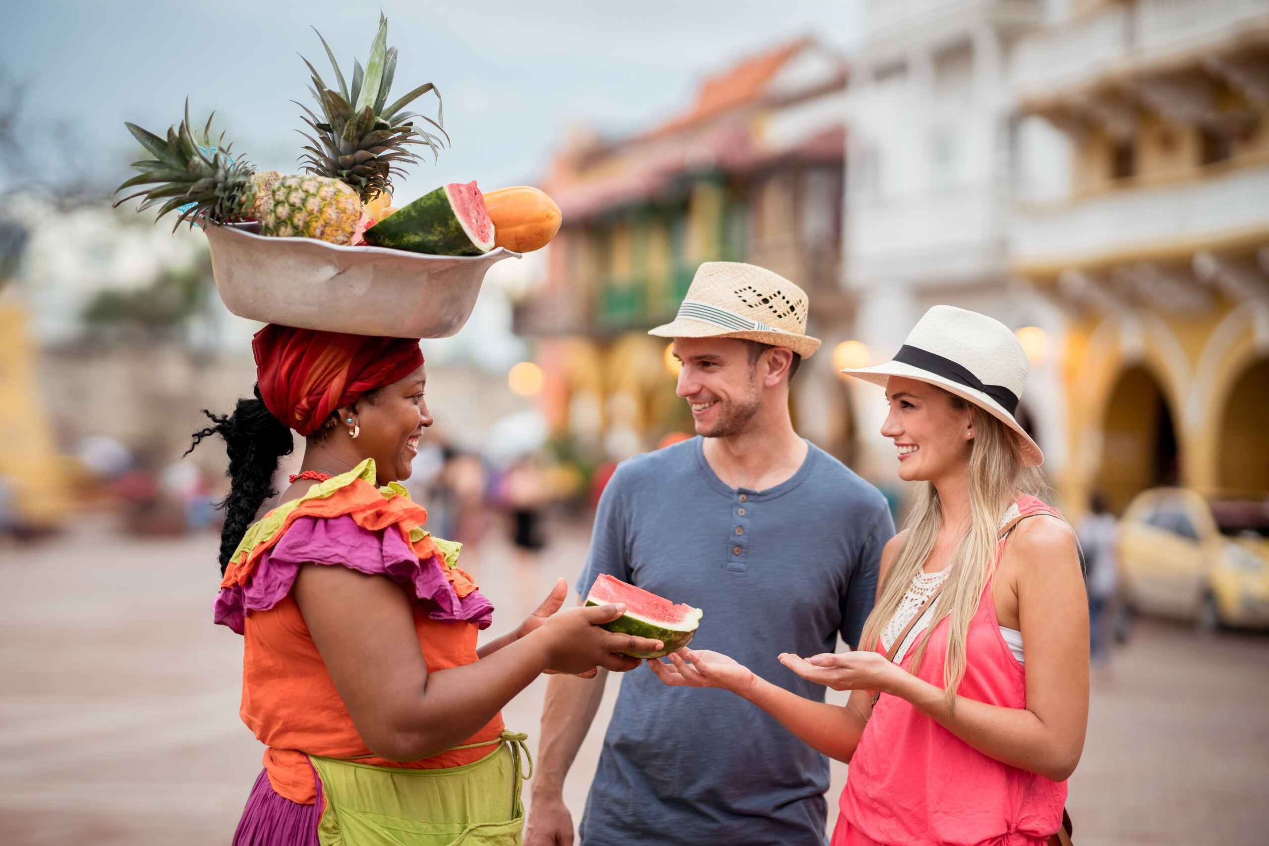 Cartagena: Walled City and Getsemani Shared Walking Tour