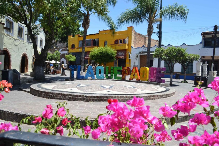 Picture 31 for Activity From Guadalajara: Downtown and Tlaquepaque Sightseeing Tour