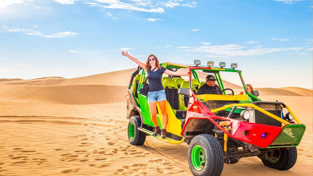 From Lima: Paracas and Huacachina Guided Desert Oasis Trip