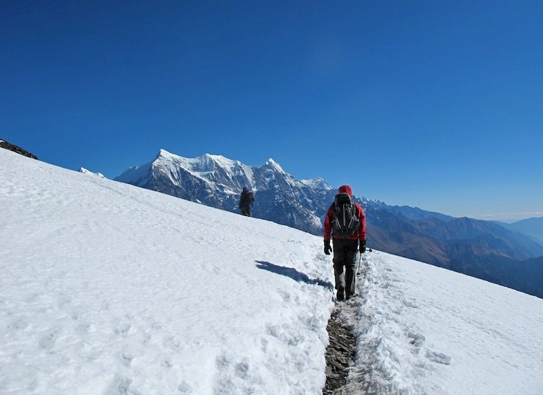 Picture 2 for Activity 20 Days Dhaulagiri Circuit Trek from Kathmandu