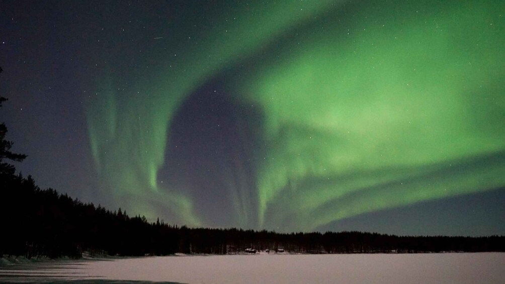 Picture 3 for Activity From Rovaniemi: Northern Lights Van Tour with Photos