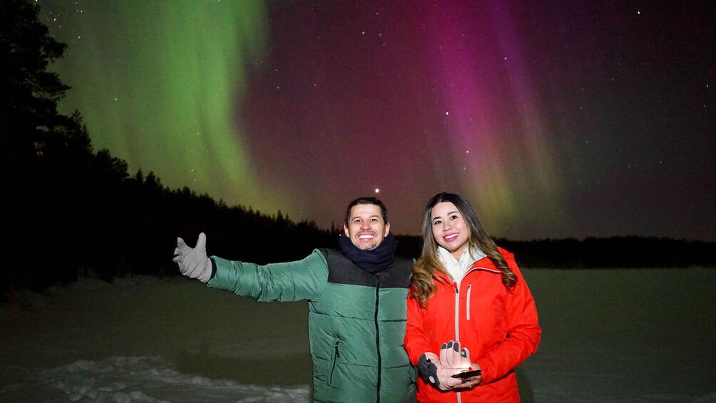 Picture 5 for Activity From Rovaniemi: Northern Lights Van Tour with Photos