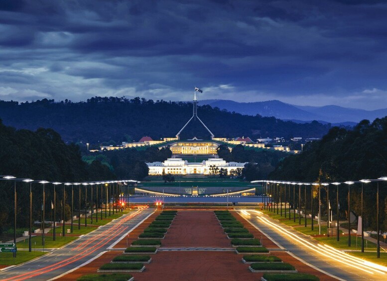 Picture 6 for Activity Canberra: City Highlights Day Tour with Entrance Fees