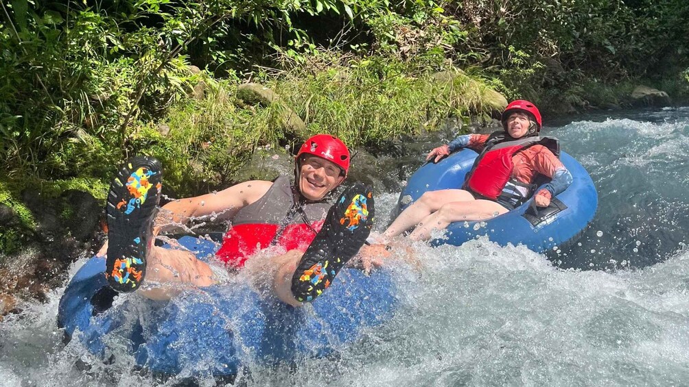 Tubing Rio Celeste: Adventure and Nature