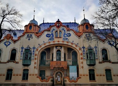 From Belgrade: Subotica and Palic Full-Day Trip with winery