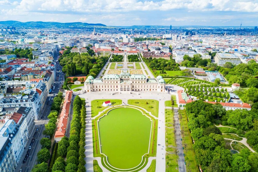 Picture 2 for Activity Belvedere Palace: Tour with Skip-the-Line/Transfer Options