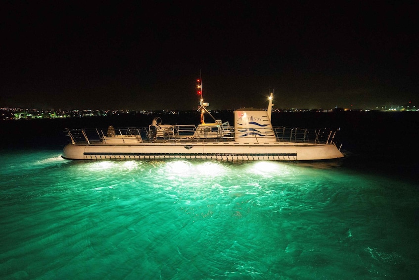 Bridgetown: Submarine Guided Night Tour