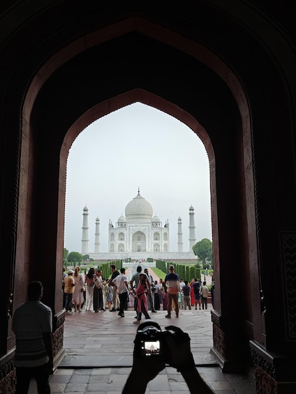 Picture 9 for Activity From Delhi: Taj Mahal & Agra Tour by Gatimaan Express Train