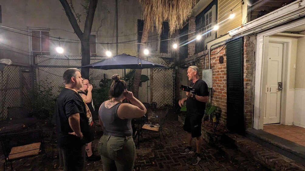 Picture 10 for Activity New Orleans: Guided Nighttime Ghost Hunt