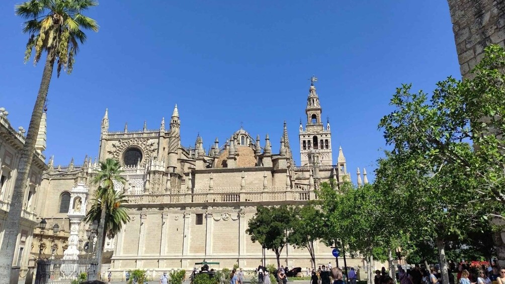 Picture 5 for Activity Seville: Guided Walking Tour with Optional Breakfast