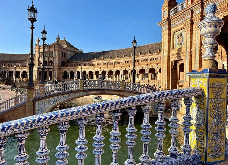 Picture 1 for Activity Seville: Guided Walking Tour with Optional Breakfast