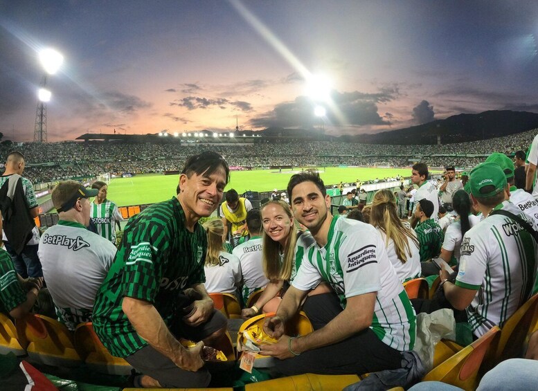 Picture 5 for Activity Medellin Real Football Tour