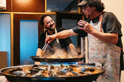Madrid: Paella and Sangria Workshop in the City Centre