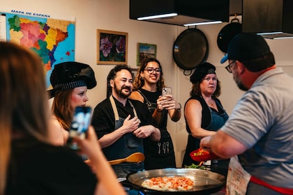 Madrid: Paella och Sangria Paella- och Sangria-workshop i stadens centrum