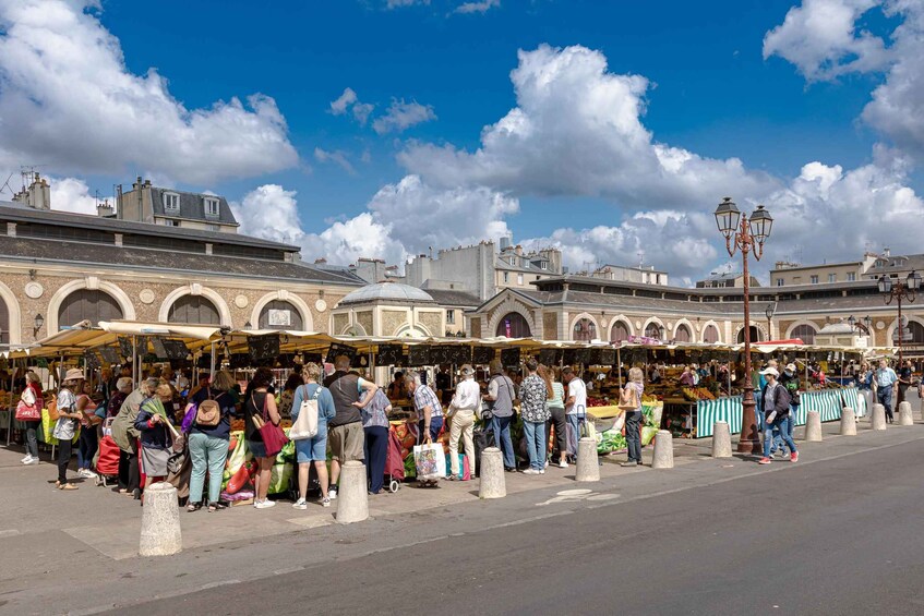 Picture 7 for Activity Paris: Versailles Palace & Queen Hamlet E-Bike Tour