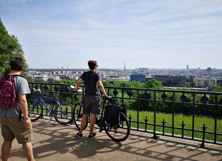 Paris: Versailles Palace & Queen Hamlet E-Bike Tour